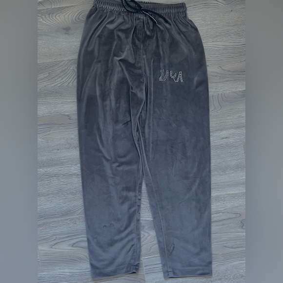 Women’s Velvet Zara Joggers - Picture 1 of 3